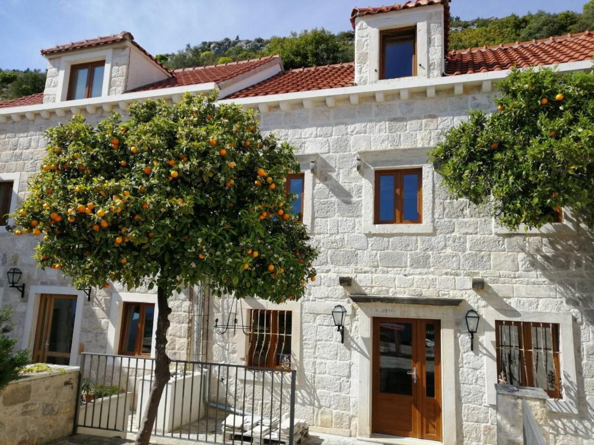 Apartments Kuca Nebeska فيغاني المظهر الخارجي الصورة